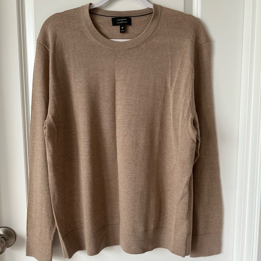 Banana Republic Factory Men's Merino Wool Crewneck Sweater in Light Brown-M